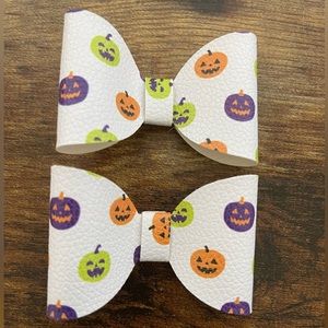 Jack o lantern Halloween faux leather hair bow handmade set